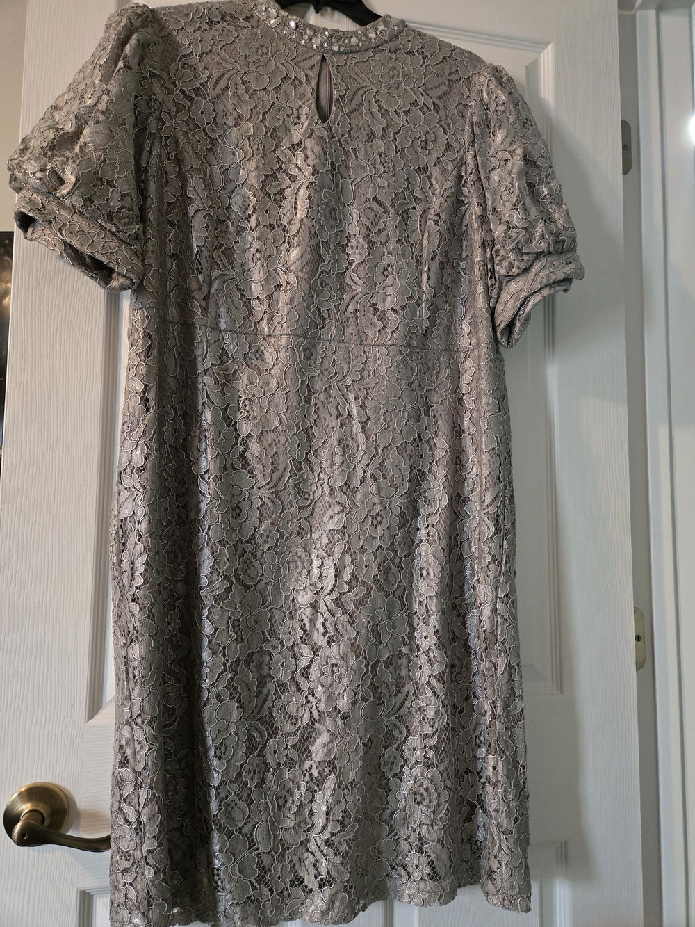 NWOT Gray Lace Knee Length Dress - Puff Sleeves - Keyhole Neck With Rhinestones